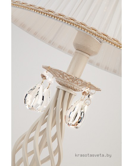 Лампа настольная Eurosvet Amelia 10054/1 белый с золотом